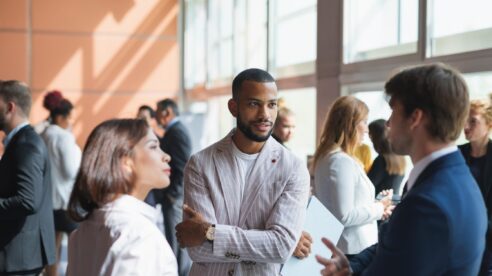 Rising Stars Blog: A User’s Guide for PR Students at Industry Conferences